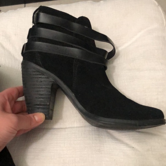 Dolce Vita Suede Booties Size 6 - Picture 6 of 10